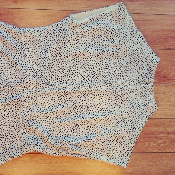 Express Womens Dress Polkadot Blouse in Cream and Black size Large - Picture 10 of 11